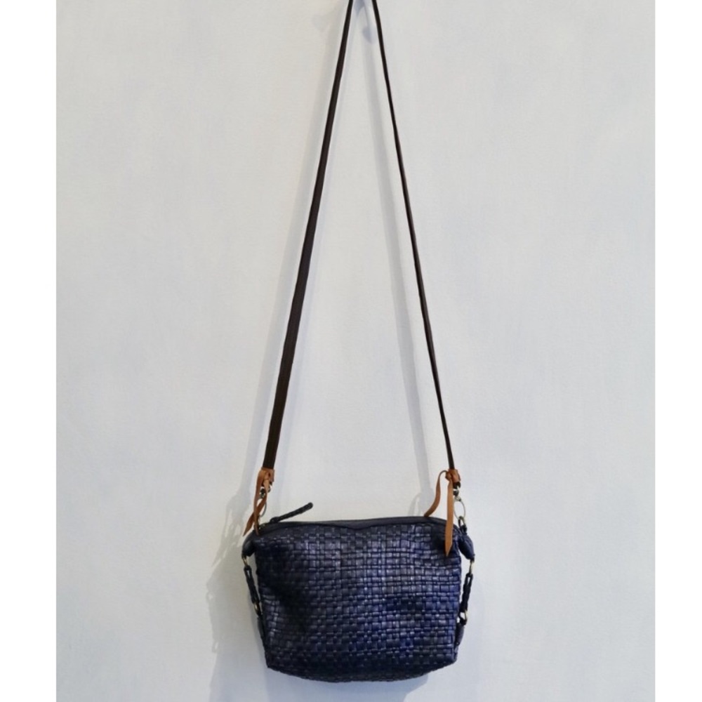 NWT En Shalla Metallic Blue Black crossbody